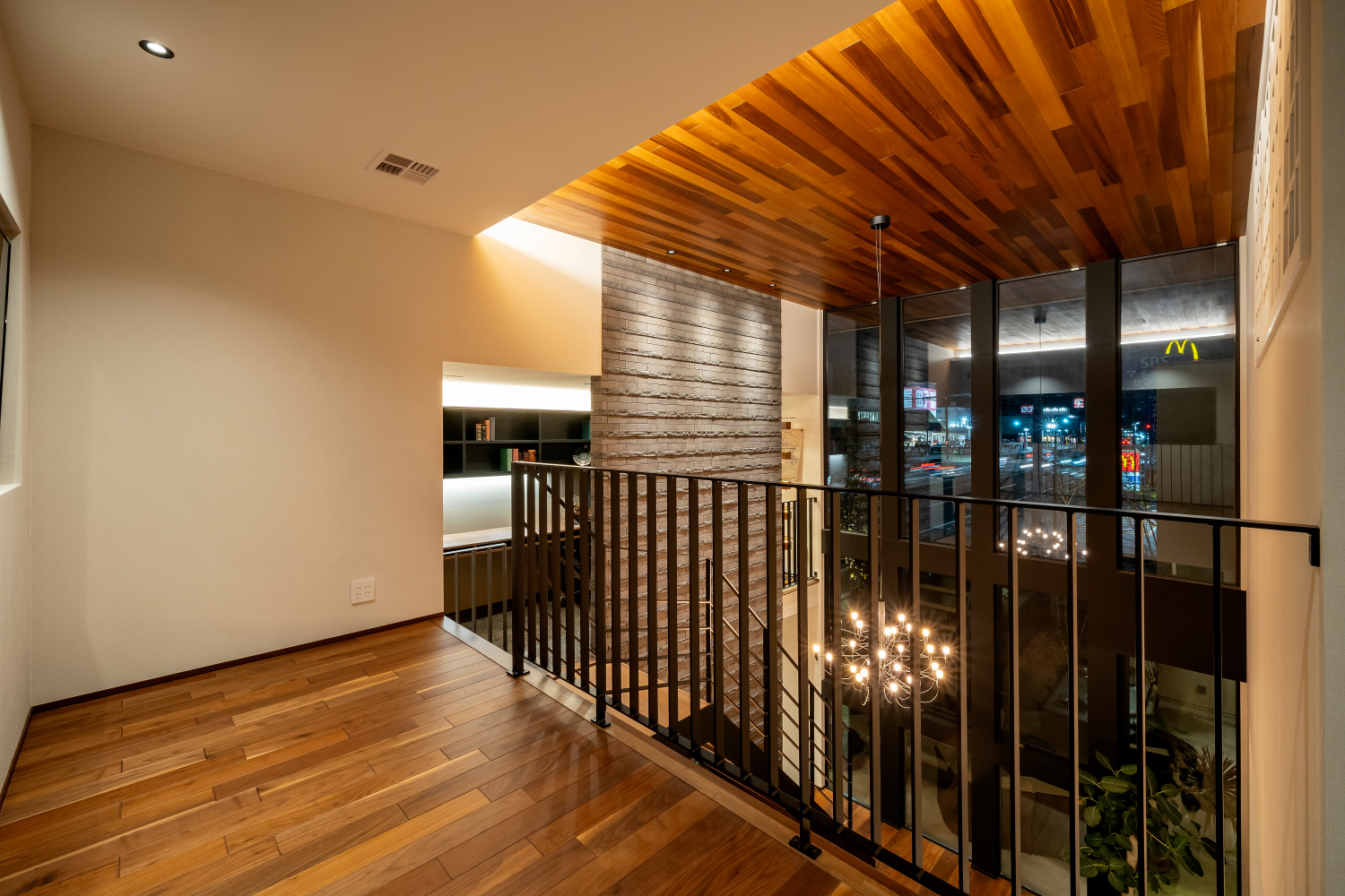 いそがしい共働き夫婦へ。家に帰るだけで「心と体が休まる」リゾテアの癒やし空間の作り方