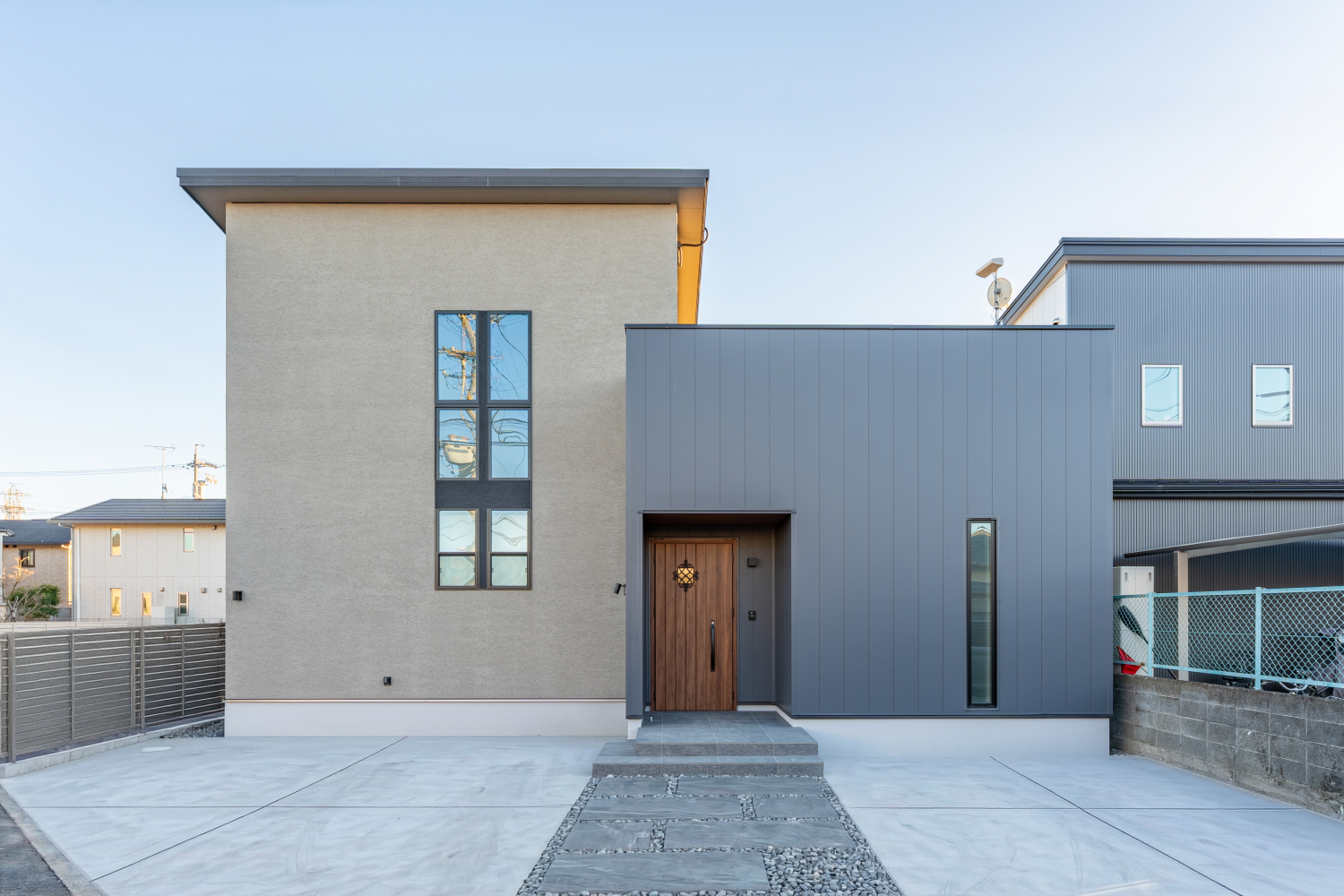 スタイリッシュな外観