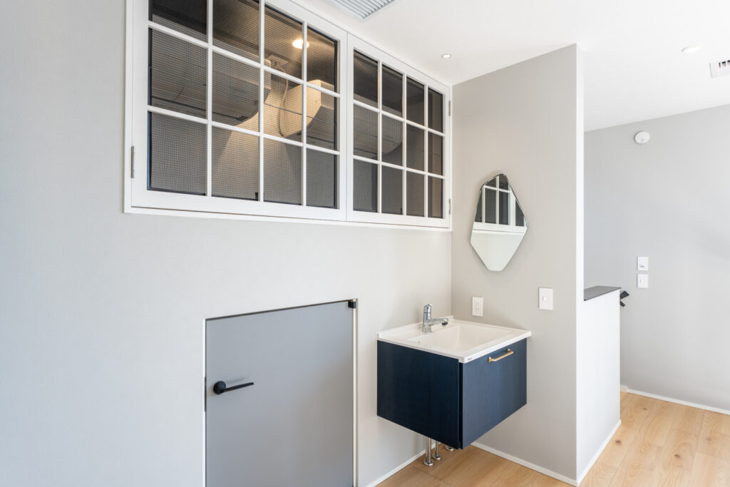 素材美が際立つナチュラルモダンの家