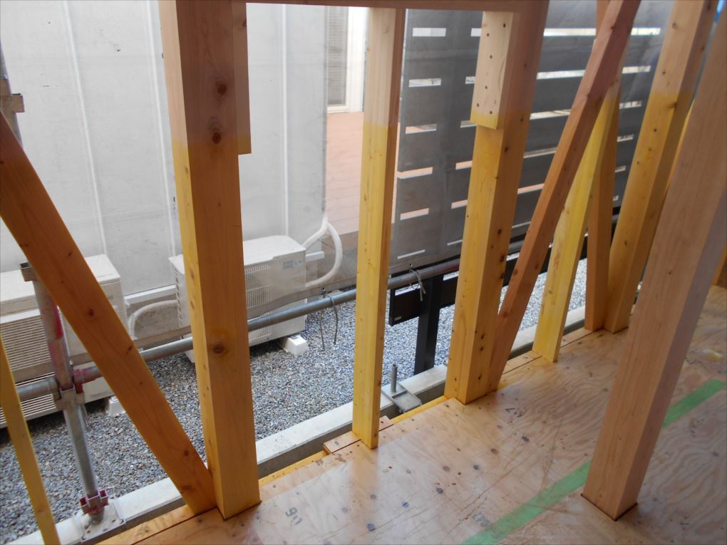 静岡市葵区上土の現場で防蟻工事をしました 静岡市 注文住宅 マルモホーム