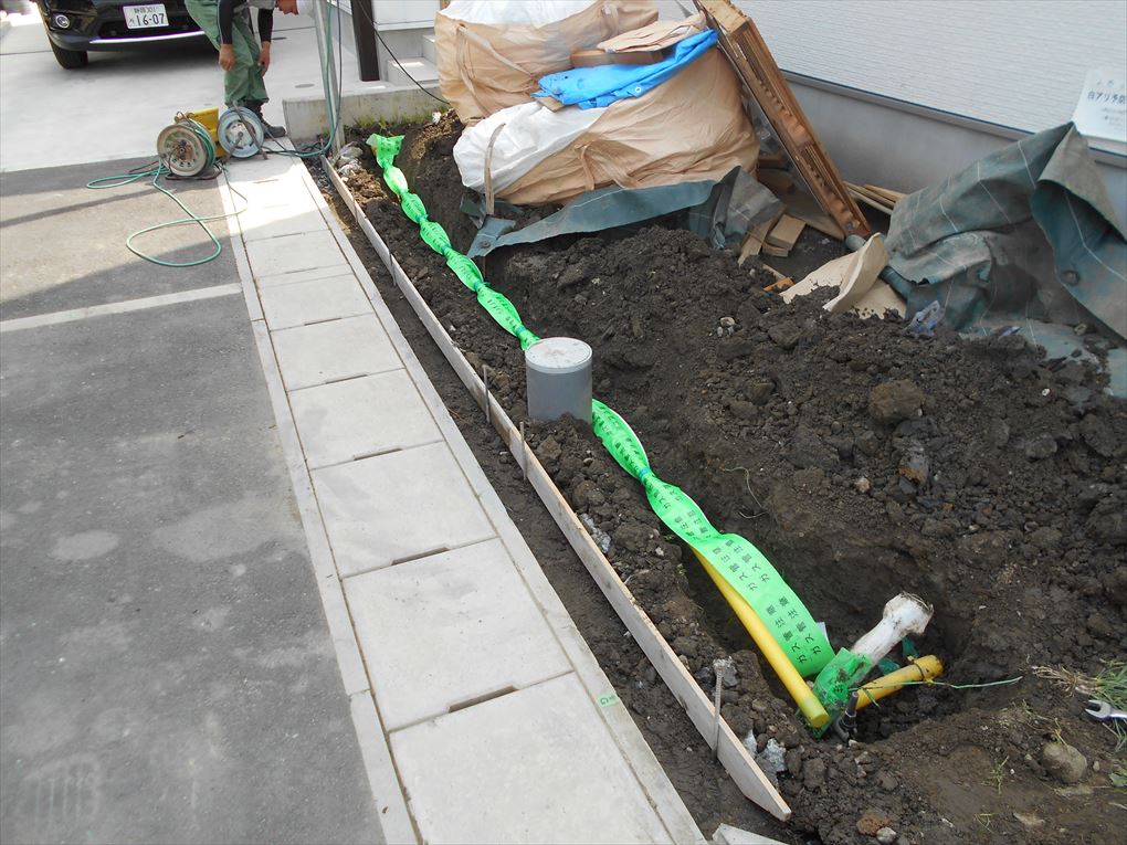 ガス配管を埋設するには細心の注意 静岡市 注文住宅 マルモホーム