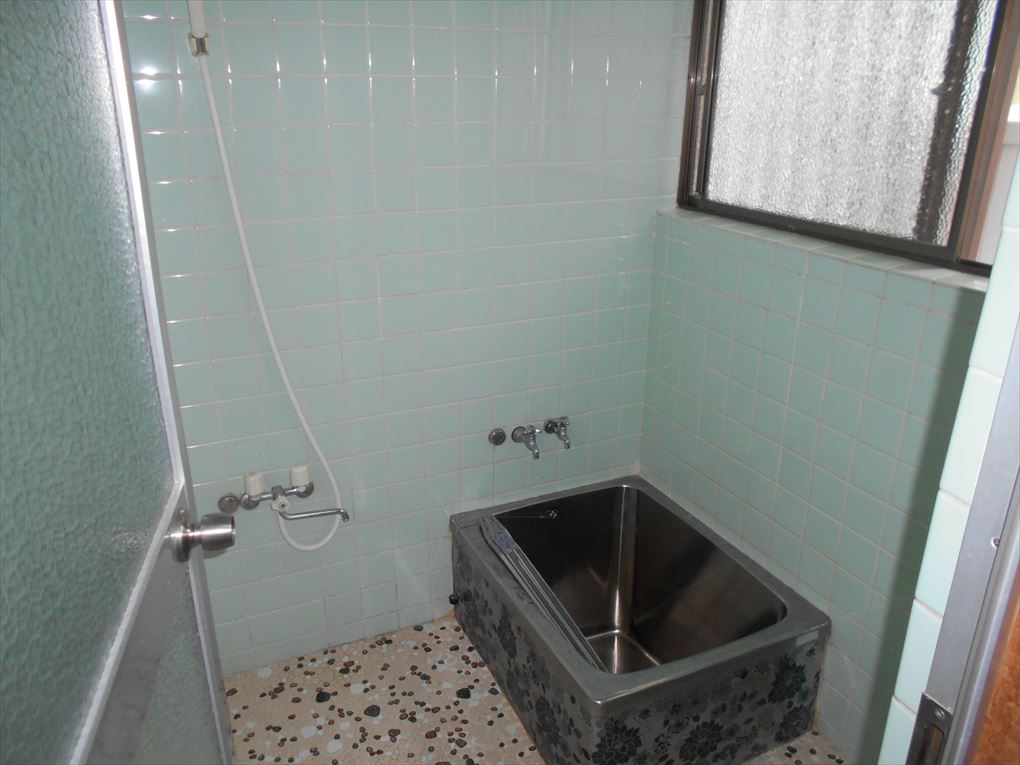 古い浴室からユニットバスへリフォ ム工事 静岡市 注文住宅 マルモホーム