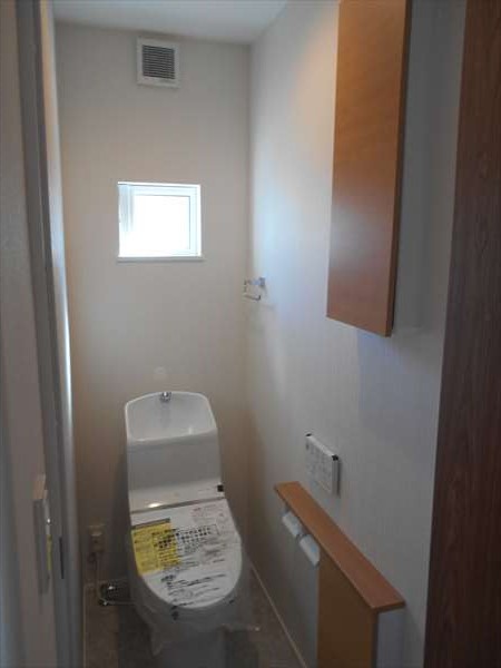トイレに収納を取付 静岡市 注文住宅 マルモホーム